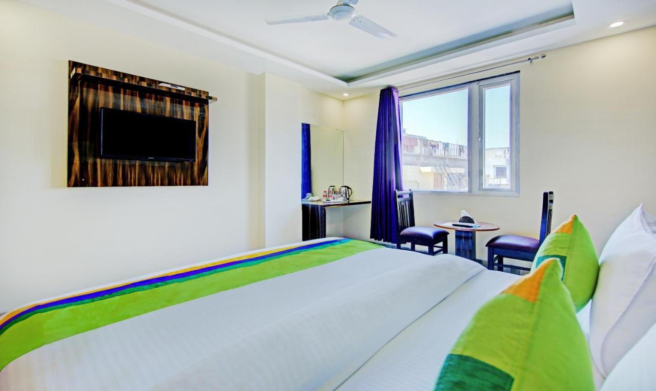 Treebo Trend Smart Signature New Delhi Exterior photo