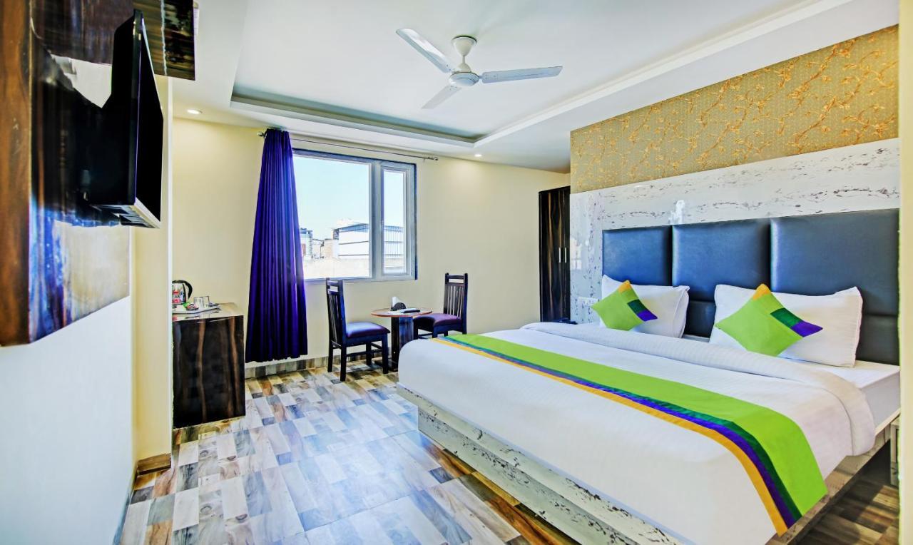 Treebo Trend Smart Signature New Delhi Exterior photo